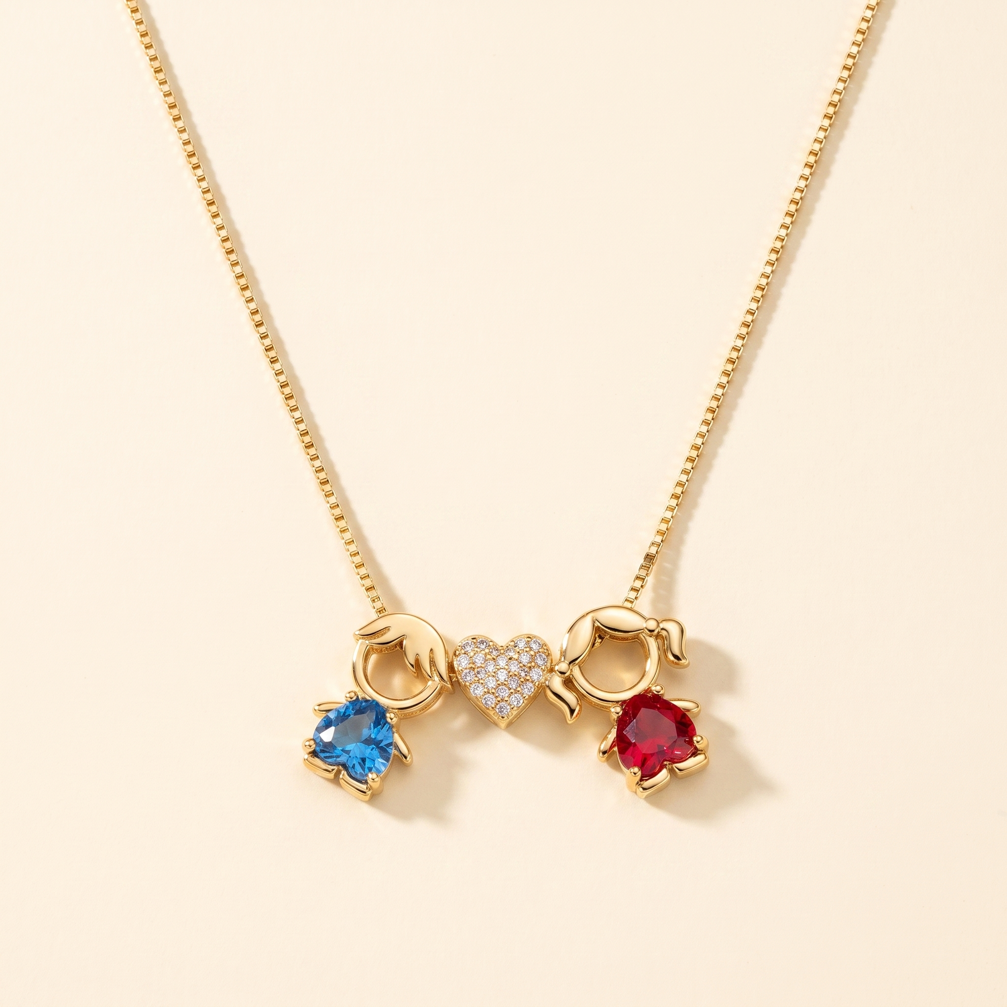 Collar Pareja Color con pareja de niño y niña y corazón de circonitas