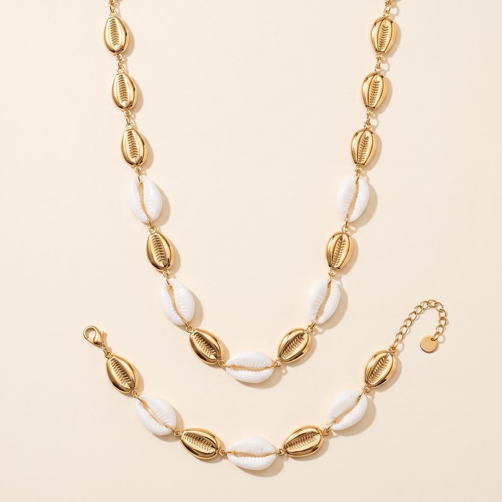 Set Marea Blanco con collar y pulsera de conchas doradas y blancas